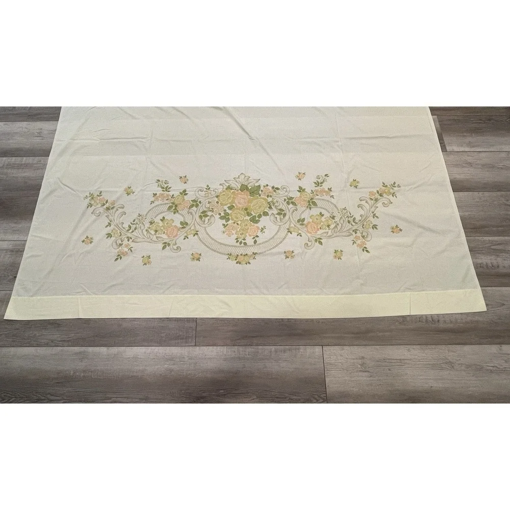 Vintage 70s Meadowbrook Flat Sheet Floral Yellow Sheet Full/Double Size